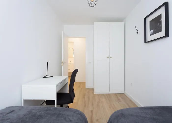 Home2book Modern Center With Terrace *